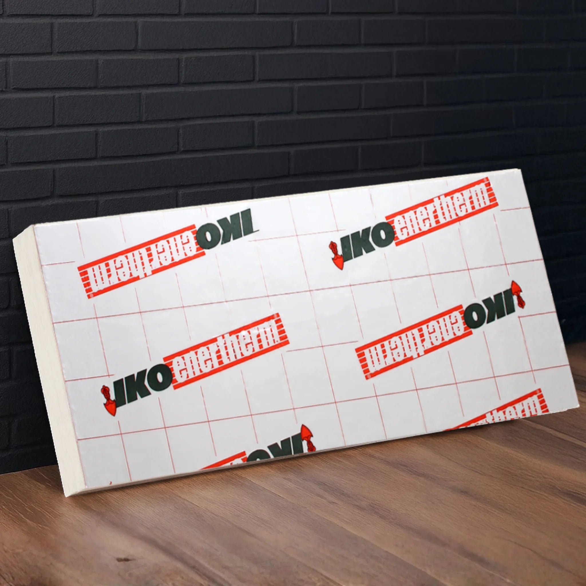 Lightweight rigid foil insulation board with grid lines
