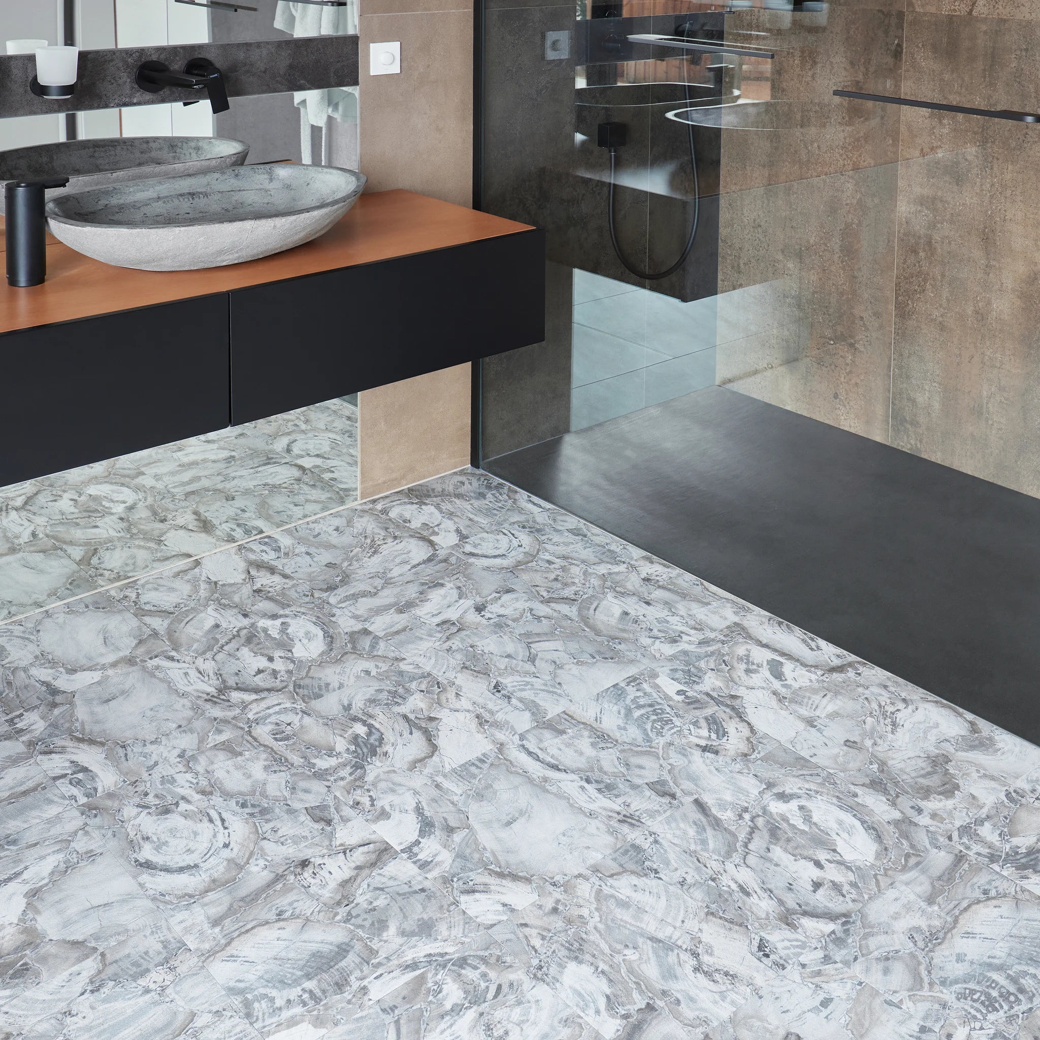 Marble effect floor tiles in bathroom